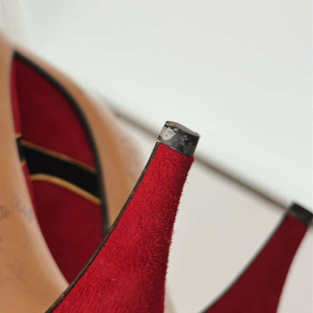 New Bally Vintage 80s Red and Black Suede Heel Pumps Size 39/8.5 - Picture 10 of 10